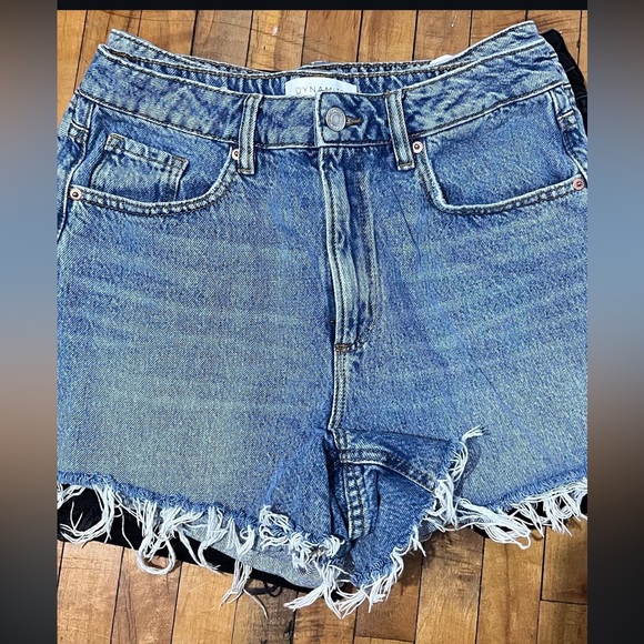 claudia mom shorts - Picture 1 of 2